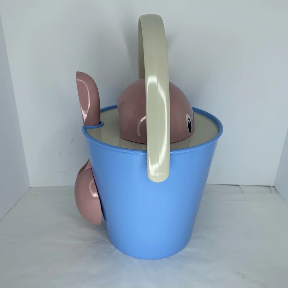 Stefano Giavannoni United Pets Pink Cat Blue Storage Container With Lid & Scoop
